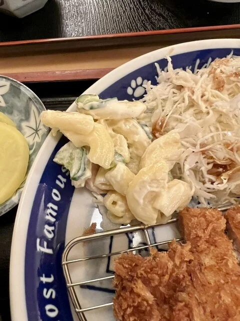 手作りのマカロニも美味しい