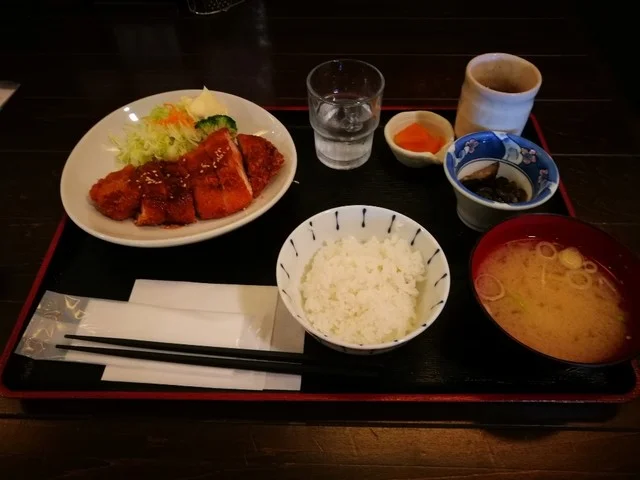 チキンカツ定食