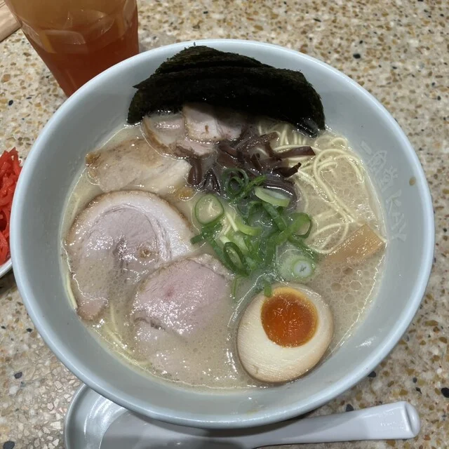 一風堂KAY札幌｜駅直結2分！新業態とんこつ・中華そば【完全ガイド】