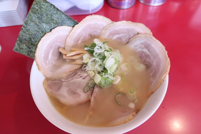 らーめん誼や｜岩内町おもない公園前の正統派ラーメン【完全ガイド】