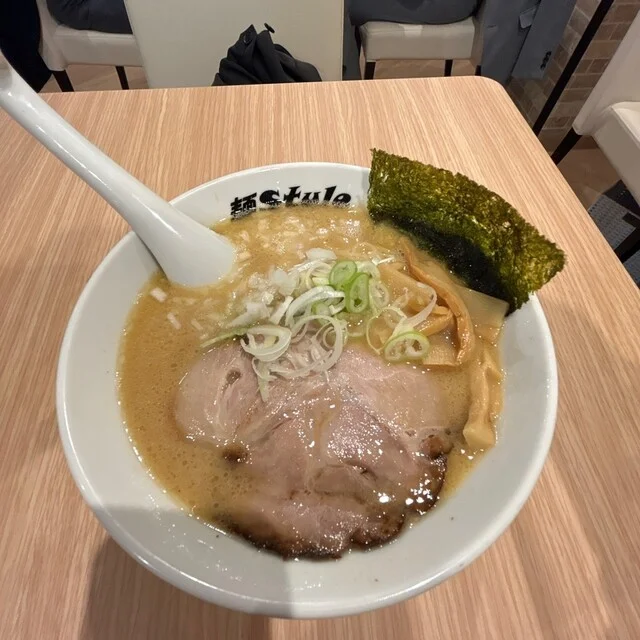 濃厚醤油ラーメン