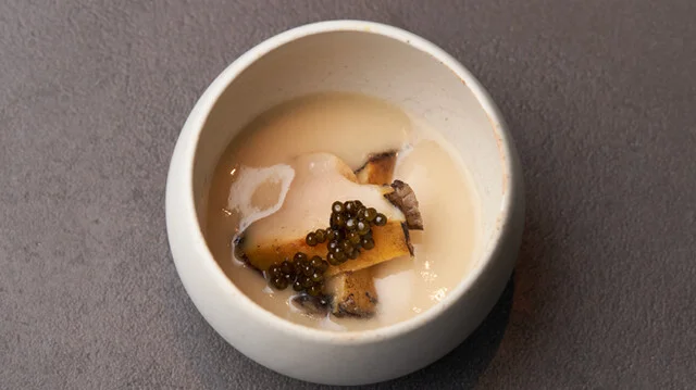 GV64℃ えぞ鮑 肝のエスプーマ