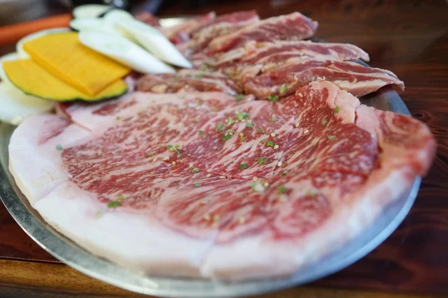 牛ロース、中落ちカルビ