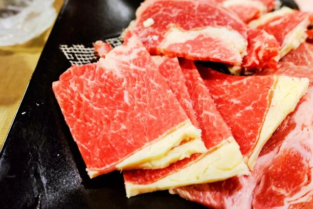 道産牛リブロース、ルスツ高原ポークロース肉