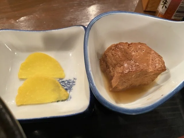 お新香・小鉢付き