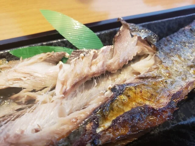 紅鮭ハラス定食