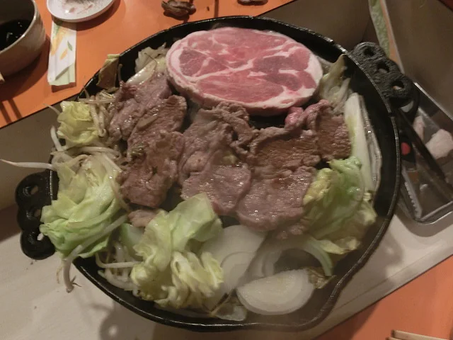 オーストラリア産生ラム＆厚切りロール