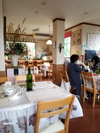 となりのれすとらん - 東仙台（レストラン）の写真