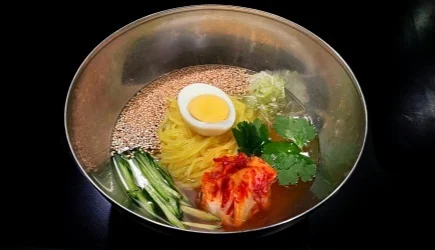 炭火焼肉 勇 立町本店（スミビヤキニク イサミ） - 大町西公園（焼肉）の写真