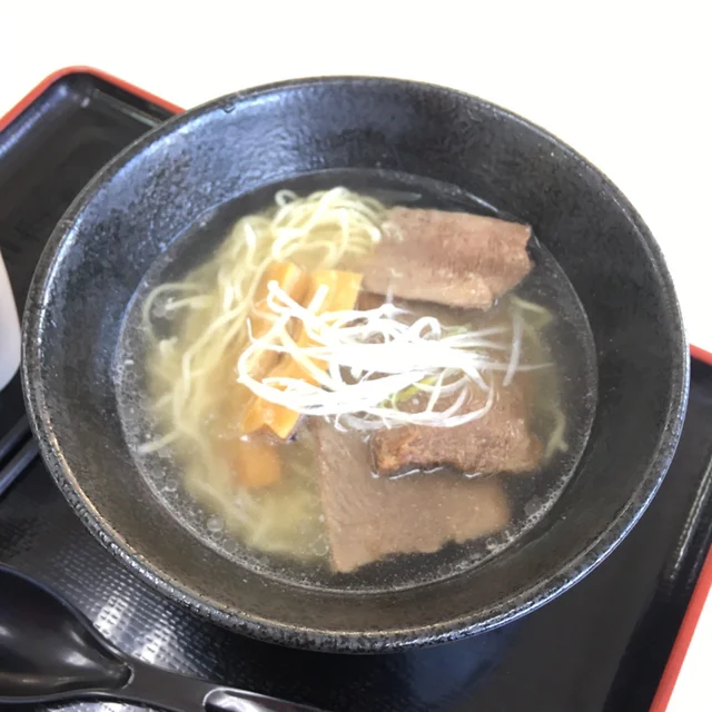 鶴巣亭（【旧店名】鶴巣庵） - 泉中央（食堂）の写真