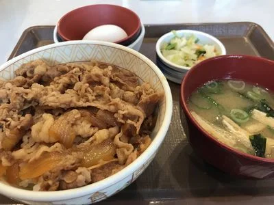 すき家 仙台松森店 - 黒松（牛丼）の写真