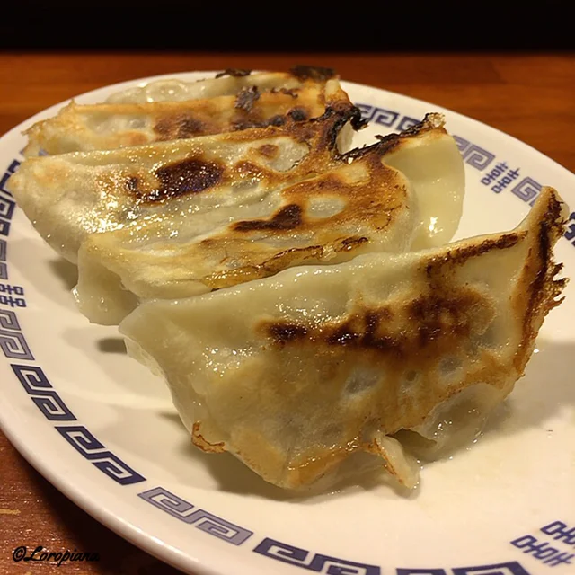 金豚（きんとん） - 本八戸（ラーメン）の写真