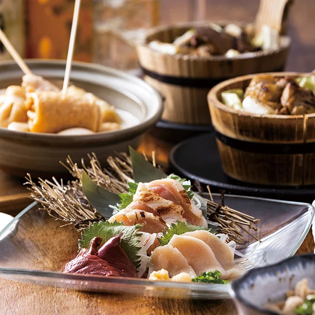 炭火焼 鶏料理と鶏だしおでん て鶏あし鶏 仙台名掛丁店 - あおば通（居酒屋）の写真