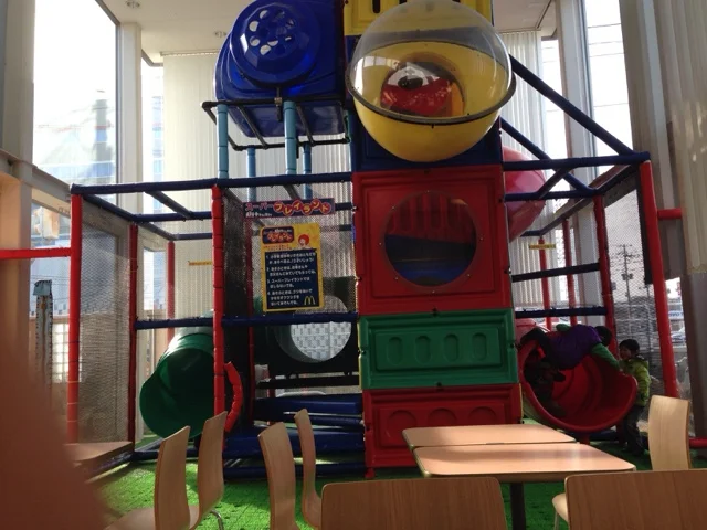 マクドナルド ４号線仙台松森店 - 黒松（ハンバーガー）の写真