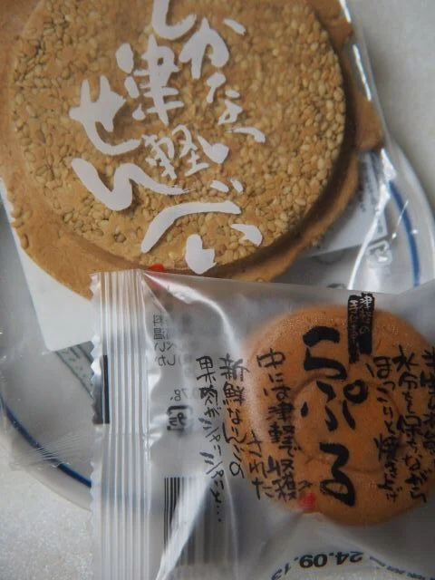 しかないせんべい 弘前アプリーズ店 - 弘前（和菓子）の写真