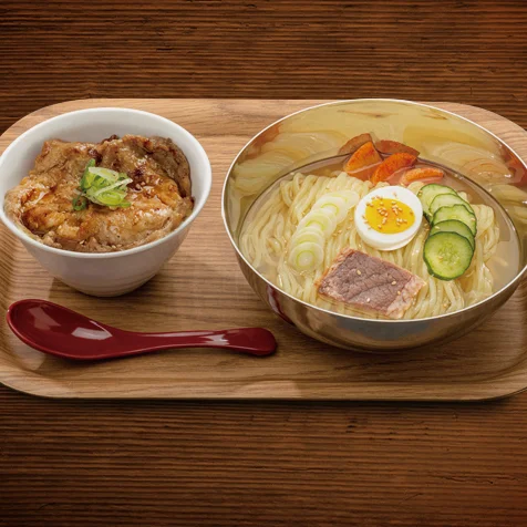 カルビ丼と冷麺 やま丼 - 長町南（丼）の写真