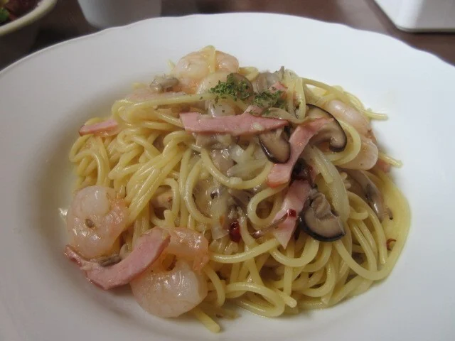 Dining Kitchen BUONO（ダイニング キッチン ボーノ） - 白石（ピザ）の写真