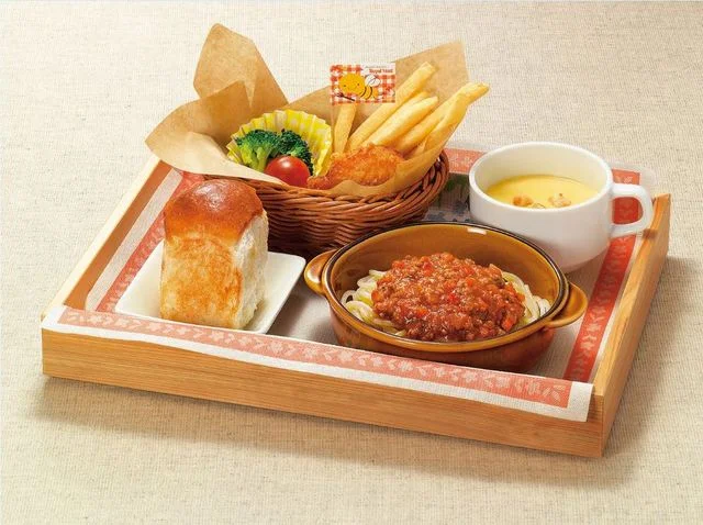 ロイヤルホスト イオンタウン郡山店 - 郡山（ファミレス）の写真