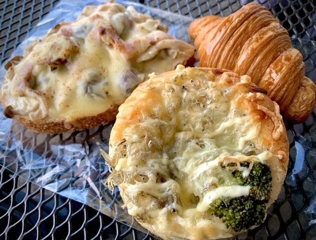 ぱんや こてつ - 美田園（パン）の写真