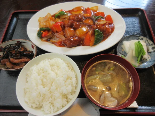 食彩 花水木 - 西塩釜（食堂）の写真