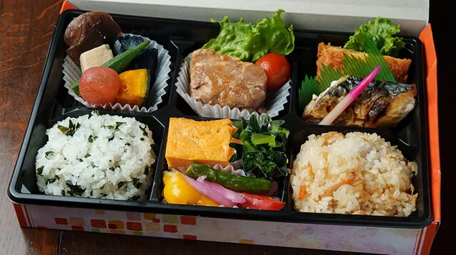 母屋（おもや） - 八木山動物公園（日本料理）の写真