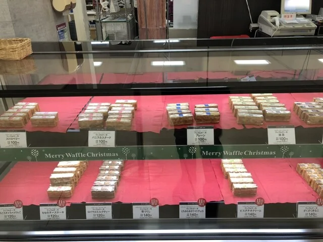 waffle cake R.L 仙台中山店（ワッフル ケーキ エールエル） - 東北福祉大前（ケーキ）の写真