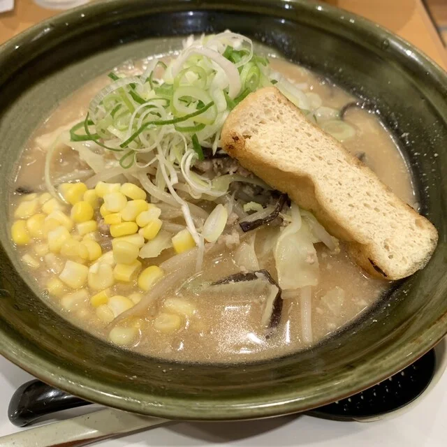越後秘蔵麺 無尽蔵 せんだい家（えちごひぞうめん むじんぞう） - 仙台（ラーメン）の写真