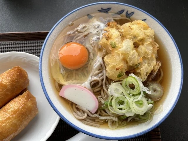 みさきチェーン 東松島店 - 鹿妻（立ち食いそば）の写真