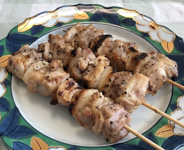 銀座惣菜店 - 新利府（焼き鳥）の写真