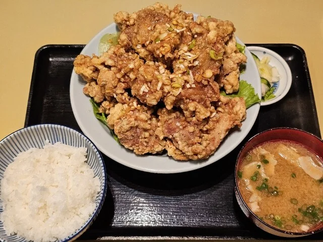 大衆中華 モアイ食堂 - 撫牛子（中華料理）の写真