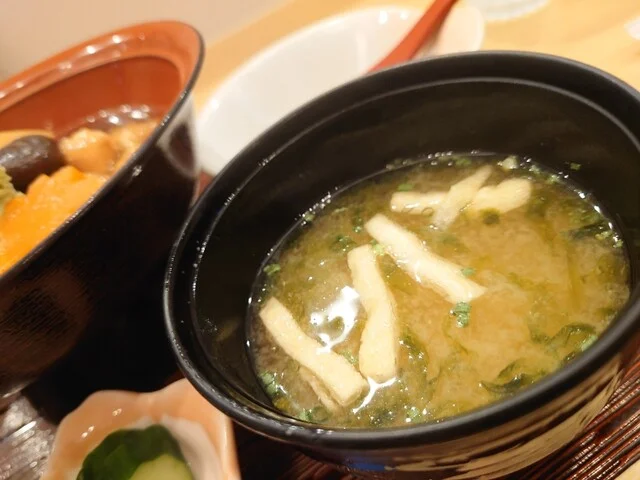 どっとや jiji（ジジ） - 杜せきのした（食堂）の写真