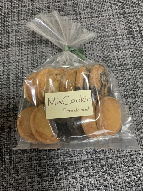 ペール・ド・ノエル（Pere de Noel） - 本塩釜（ケーキ）の写真