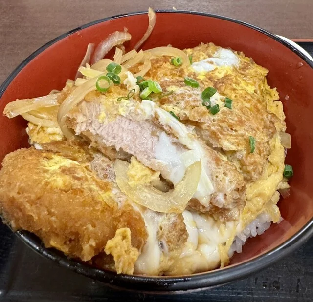 四季鮮菜 旬屋 - 小中野（食堂）の写真