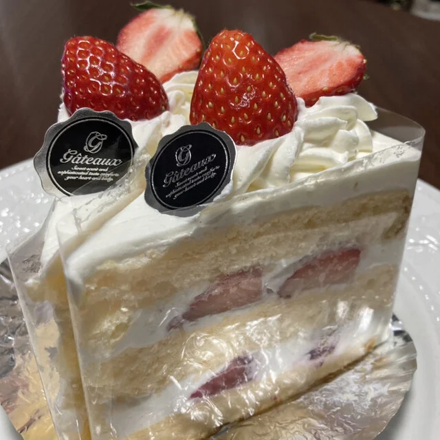 Megu - 勾当台公園（ケーキ）の写真