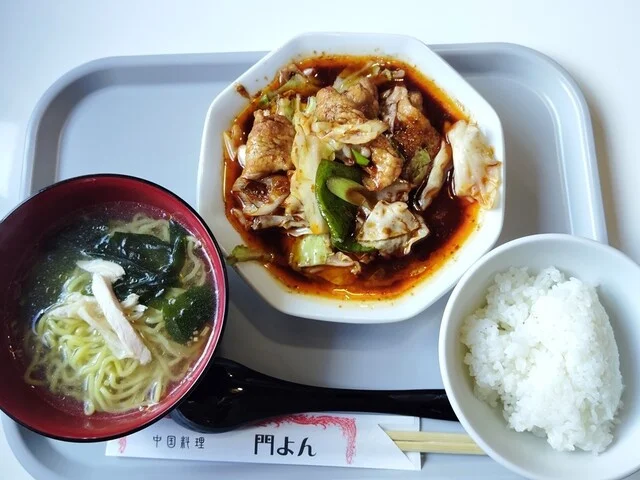 中華料理 門よん（カドヨン） - 運動公園前（中華料理）の写真