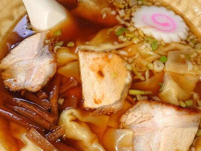 東華 - 西塩釜（ラーメン）の写真