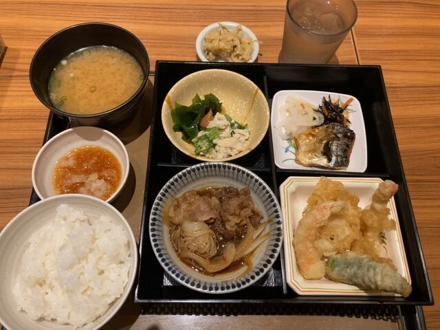 やよい軒 古川穂波店 - 塚目（食堂）の写真