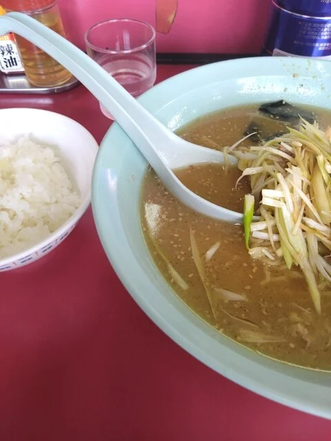 ラーメンショップ 二ツ家店 - 本八戸（ラーメン）の写真