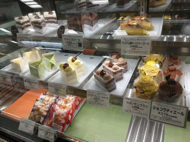 不二家 ヨークベニマル柳生店 - 南仙台（ケーキ）の写真