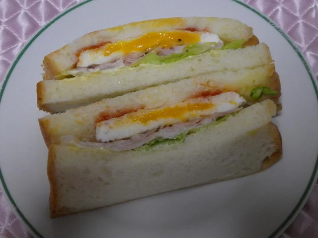 パン工場 鈎取店 - 八木山動物公園（パン）の写真