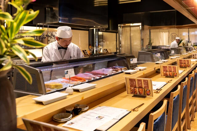 宮城の魚と赤酢のお寿司 魚が肴 仙台PARCO2店（【旧店名】ワイン・寿司・天ぷら 魚が肴） - あおば通（寿司）の写真