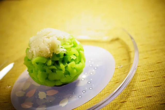 観世（かんぜ） - 中央弘前（和菓子）の写真