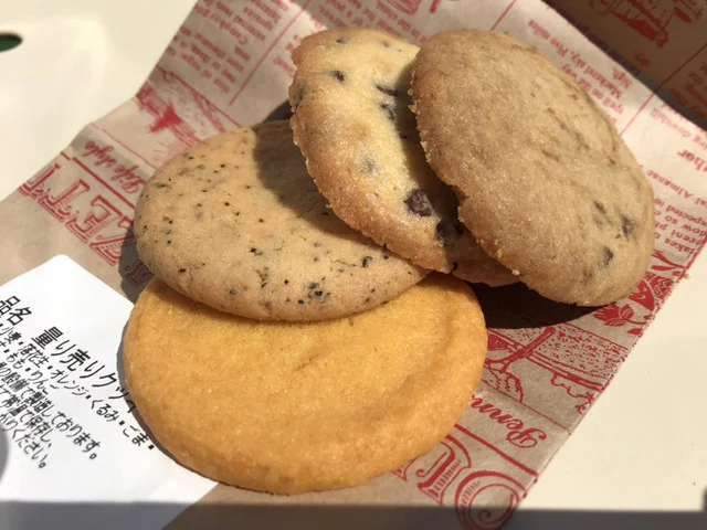 ステラおばさんのクッキー 青森ラビナ店 - 青森（カフェ）の写真