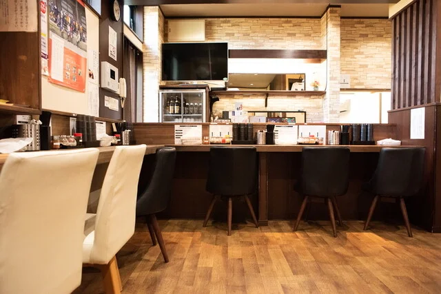 暗黒中華そば 雷電 - 泉中央（ラーメン）の写真