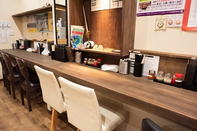 暗黒中華そば 雷電 - 泉中央（ラーメン）の写真