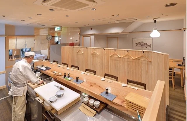 ひな寿し - 本八戸（寿司）の写真