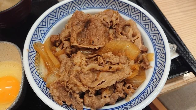 吉野家 気仙沼店 - 不動の沢（牛丼）の写真