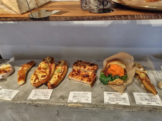 Girafe TRAIN DEPOT - 富沢（パン）の写真