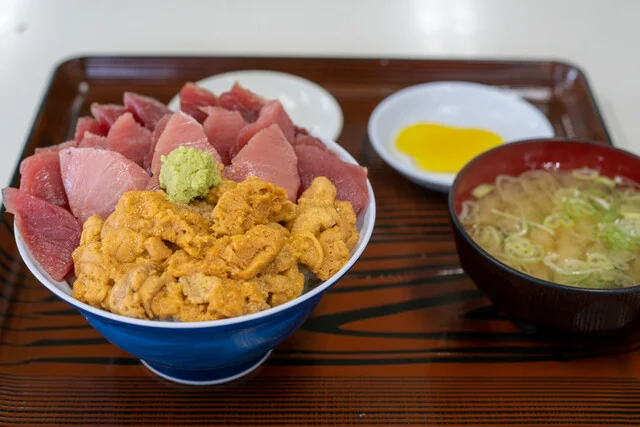 鶴亀屋食堂（名物マグロ丼） - 浅虫温泉（食堂）の写真