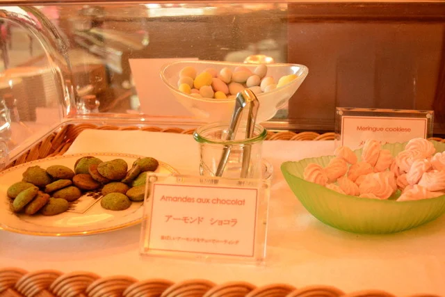 ロビーラウンジ フォンテーヌ（Fontaine） - 泉中央（カフェ）の写真